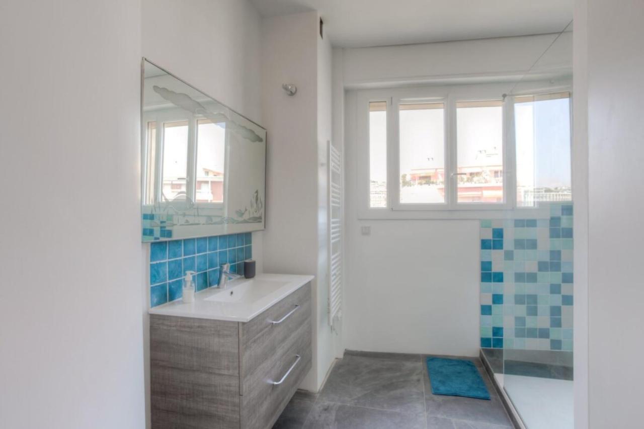 Appartement Sunny Private With Sea View Near The Beach